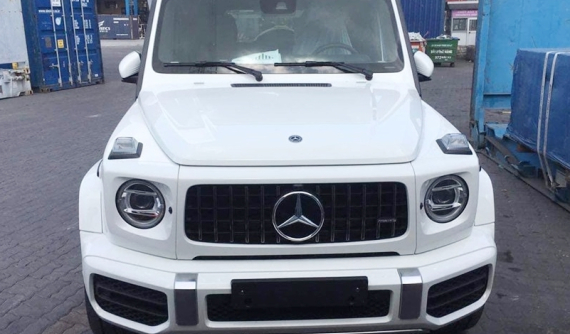 Mercedes-AMG G63 2019 màu trắng thứ 2 về Việt Nam nhưng có đến hai chi tiết hàng độc