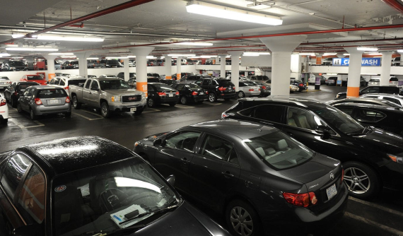 Không thể tin nổi: Có người trả gần 25 tỷ Đồng chỉ để có một chỗ đỗ xe