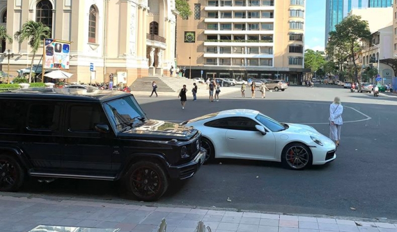 Cường "Đô-la" lái Porsche 911 Carrera S 2020 mới tậu họp mặt cùng trưởng đoàn Car Passion