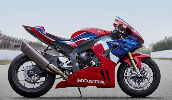 Đây chính là siêu mô tô Honda CBR1000RR-R Fireblade và Fireblade SP 2020 với trang bị chuẩn đua