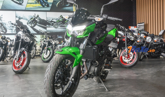 Naked bike cỡ nhỏ Kawasaki Z400 đã có mặt tại đại lý, giá bán ra 149 triệu đồng