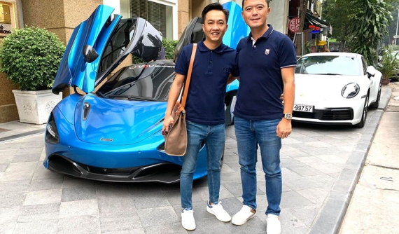 Cường "Đô-la" cùng đồng đội lái siêu xe lên Sapa, ấn tượng nhất là Lamborghini Aventador mui trần