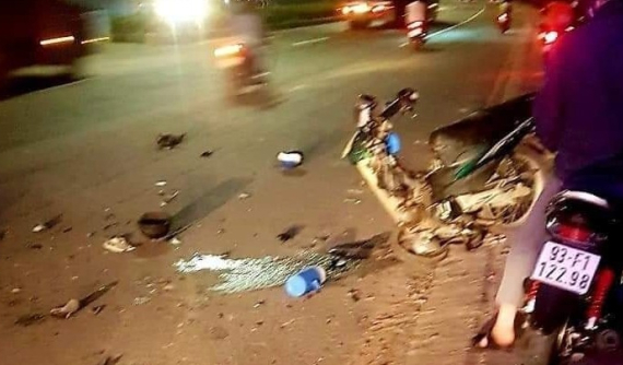 Bình Dương: Hàng loạt xe côn tay "rớt nài" trong đêm, nam thanh niên 18 tuổi tử vong tại chỗ