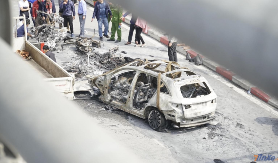 Cập nhật: Đã xác định được danh tính cô gái trẻ tử vong trong vụ tai nạn tại Lê Văn Lương sáng 20/11