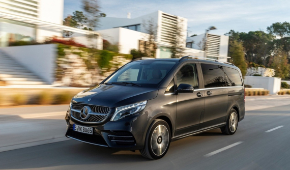 Thêm nhiều tiện nghi sang xịn, Mercedes-Benz V-Class 2020 được ra mắt với giá khởi điểm từ 2,579 tỷ đồng