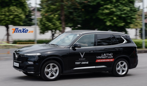 Ô tô VinFast càng bán càng lỗ!?