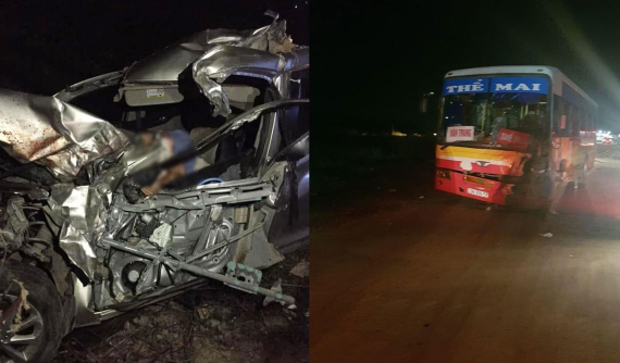 Bắc Giang: Xe con Hyundai Accent đấu đầu ô tô chở công nhân, tài xế tử vong trong cabin