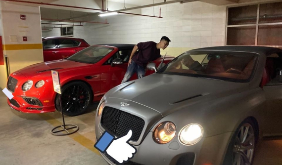 Cặp đôi Bentley Supersports mui trần hàng hiếm của đại gia nước ngoài ở Sài thành