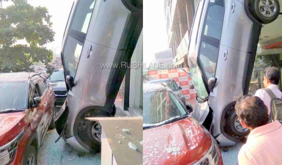 Kia Seltos 2020 lao từ tầng 2 của đại lý ô tô xuống đất, rơi trúng chiếc khác đang chờ giao cho khách