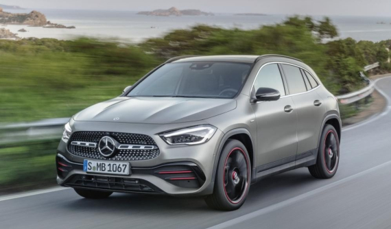 Đánh giá nhanh Mercedes-Benz GLA 2021: SUV sang "nhỏ mà có võ"