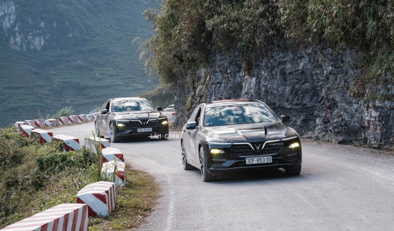 Rong ruổi Hà Giang cùng VinFast Lux A2.0, chuyện bây giờ mới kể