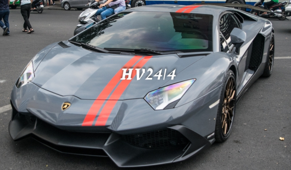 Lamborghini Aventador độ body kit LP720-4 50º Anniversario của "công tử" Bạc Liêu