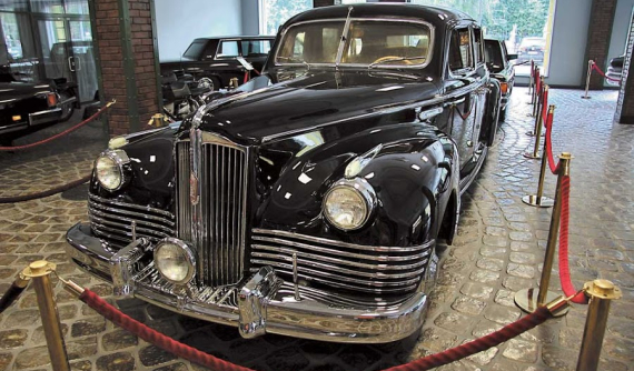 Chiếc limousine trị giá 65 tỷ đồng của nhà lãnh đạo Liên Xô Joseph Stalin bị ăn trộm rồi bỏ lại khó hiểu