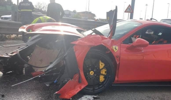 Siêu xe Ferrari 488 Pista "tử nạn" ở Ý khiến không ít người xót xa