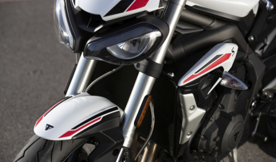 Naked bike Triumph Street Triple S 2020 trình làng phiên bản 660 phân khối