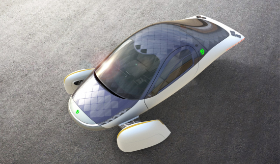 Chiếc xe điện 3 bánh lạ lùng này hứa hẹn cự li di chuyển trên 1.600 km hiệu quả nhất thế giới