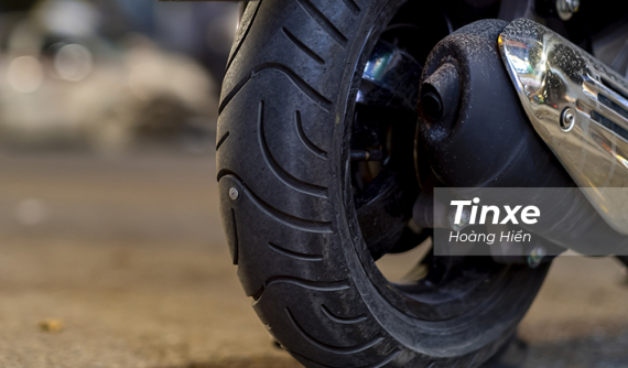 Lốp xe ga bị xịt: Nguyên nhân, hậu quả và cách nhận biết