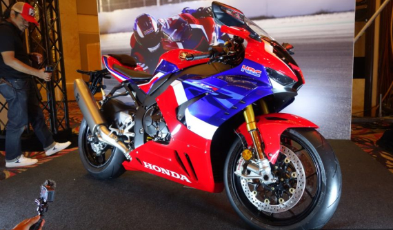 Siêu mô tô Honda CBR1000RR-R SP ra mắt Đông Nam Á, chốt giá 1,1 tỷ đồng