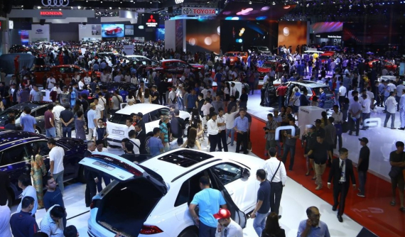 Xe nhập giá rẻ tràn ngập, thị trường ô tô Việt Nam tiêu thụ lượng ô tô kỷ lục trong năm 2019