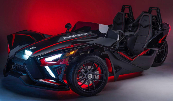 Polaris Slingshot 2020 - Mẫu xe 3 bánh ngầu nhất thị trường với hơn 200 mã lực mạnh mẽ