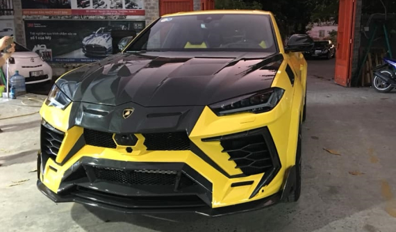 Lamborghini Urus đầu tiên tại Việt Nam độ "Full bài" Mansory ra lò 29 Tết Nguyên đán