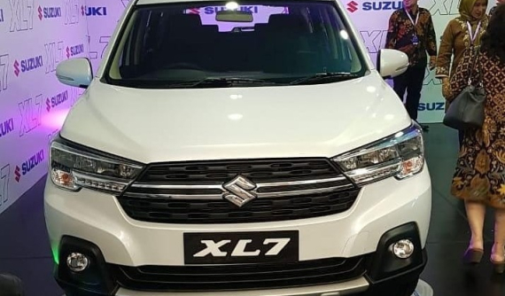 Suzuki XL7 2020 - MPV giá rẻ sẽ về Việt Nam - lộ trang bị tại thị trường Indonesia