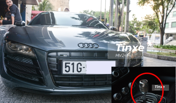 Mùng 1 Tết, cùng làm quen với siêu xe Audi R8 số sàn duy nhất Việt Nam độ body kit trăm triệu đồng
