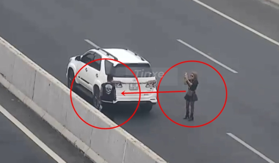 Nữ tài xế bị phạt 7 triệu đồng vì dừng xe trên cao tốc Hà Nội - Hải Phòng để chụp ảnh