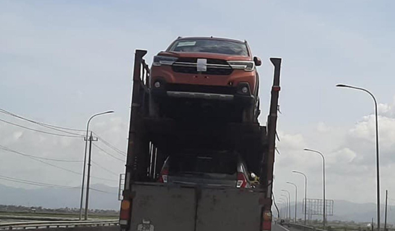 Còn chưa ra mắt Indonesia, Suzuki XL7 đã bị bắt gặp tại Việt Nam