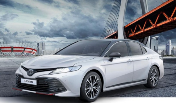 Toyota Camry 2020 thêm thể thao với phiên bản S-Edition mới