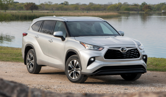 12 mẫu SUV "nồi đồng cối đá" được chủ nhân giữ lại dùng lâu nhất, từ 15 năm trở lên