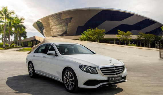 Thế chỗ E 200 Sport, Mercedes-Benz E 200 Exclusive 2020 được ra mắt với giá rẻ hơn gần 30 triệu đồng