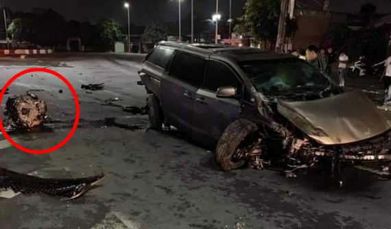 Đồng Nai: Kia Sedona gặp nạn khiến động cơ văng ra ngoài, tài xế thoát chết thần kỳ