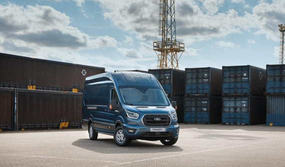 Ford sử dụng dầu thực vật tái chế làm nhiên liệu cho Transit