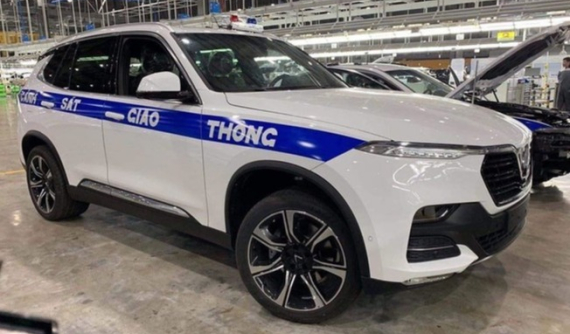 VinFast lắp thử nghiệm xe chuyên dụng cho cảnh sát giao thông