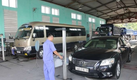 Không nộp phạt vi phạm giao thông, gần 7.000 ô tô tại Việt Nam bị từ chối đăng kiểm