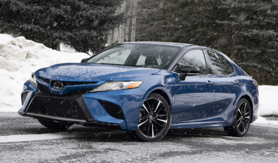 Quay trở lại thị trường sau 28 năm vắng bóng, Toyota Camry AWD 2020 có giá từ 27.325 USD