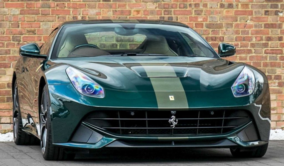 Rao bán Ferrari F12 Berlinetta được chủ nhân chi gần 1,2 tỷ đồng chỉ để bộ phận Tailor Made làm đẹp