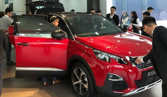 Bộ đôi Peugeot 3008 và 5008 giá "mềm" hơn về đại lý, thêm tùy chọn đặt option cho khách hàng