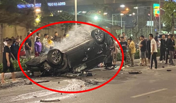 Quảng Ninh: Hyundai Tucson "ngửa bụng" sau tai nạn kinh hoàng vào lúc đêm tối, một người bất tỉnh tại chỗ