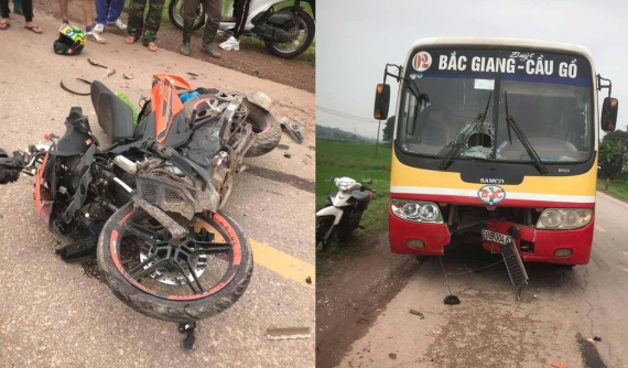 Bắc Giang: Thanh niên đi Yamaha Exciter chạy lấn làn, tông thủng kính lái xe buýt