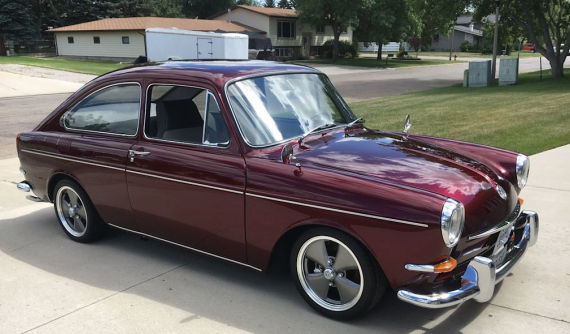 Người đàn ông mất 38 năm mới mua lại được chiếc Volkswagen của bố và thêm 5 năm phục chế xe