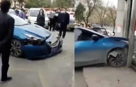 Tức mình về điều tra dịch Covid-19, thanh niên lái ô tô tông vào cửa trung tâm mua sắm để trả đũa