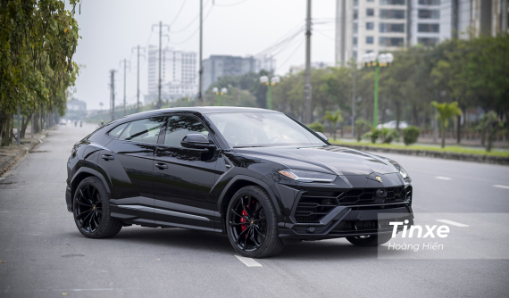 Siêu xe Lamborghini Urus màu đen độc nhất Việt Nam và điều mà ít người biết đến