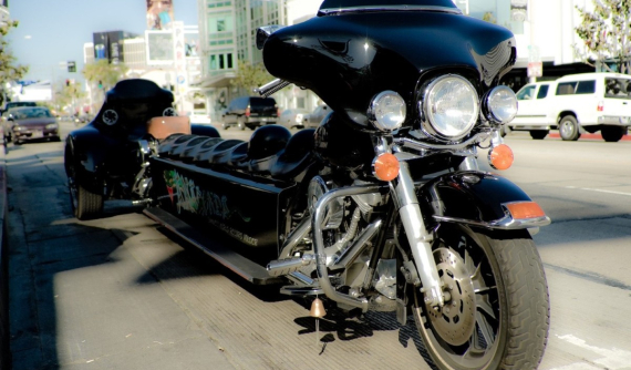 Diện kiến Harley-Davidson Anaconda - Limousine của làng mô tô với chiều dài 5,8 mét