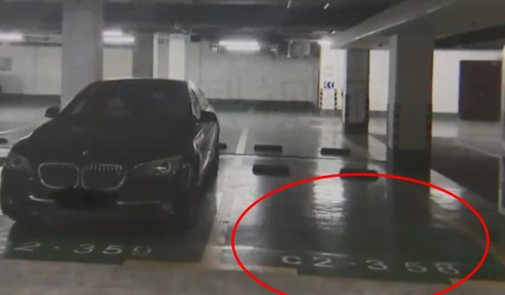 Đại gia Trung Quốc chi hơn 3 tỷ đồng chỉ để mua một chỗ đỗ xe