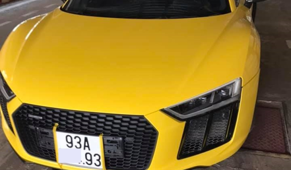 Audi R8 V10 PLus đầu tiên ở Bình Phước đã có "hộ khẩu", con số 93 lặp đầu và khoá đuôi