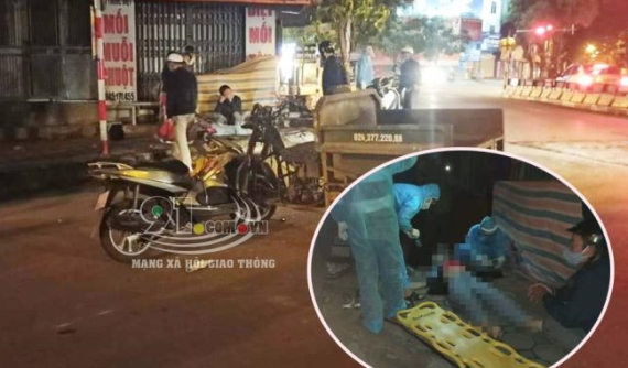 Hà Nội: Xe tay ga Honda Air Blade va chạm với xe 3 bánh tự chế, 2 người thương vong