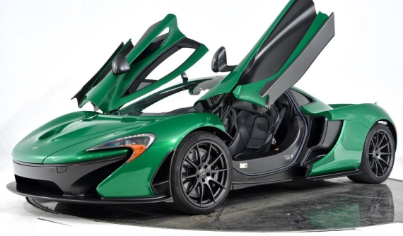 Rao bán McLaren P1 có bộ áo khiến không ít người lầm tưởng là xe của Michael Fux
