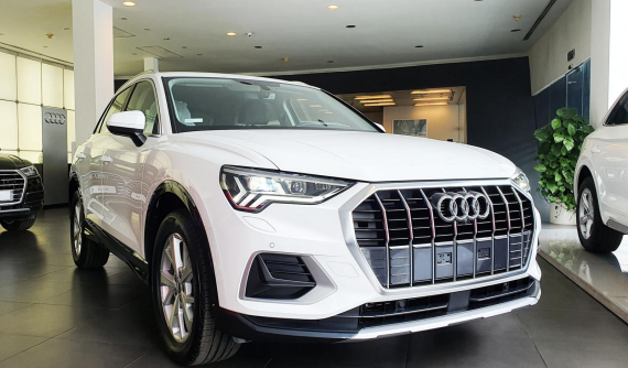 Audi Q3 2020 bất ngờ xuất hiện tại showroom ở Việt Nam, giá trên 1,8 tỉ đồng